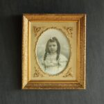 Altın Yaldızlı Ahşap Çerçeveli Antika Fotoğraf