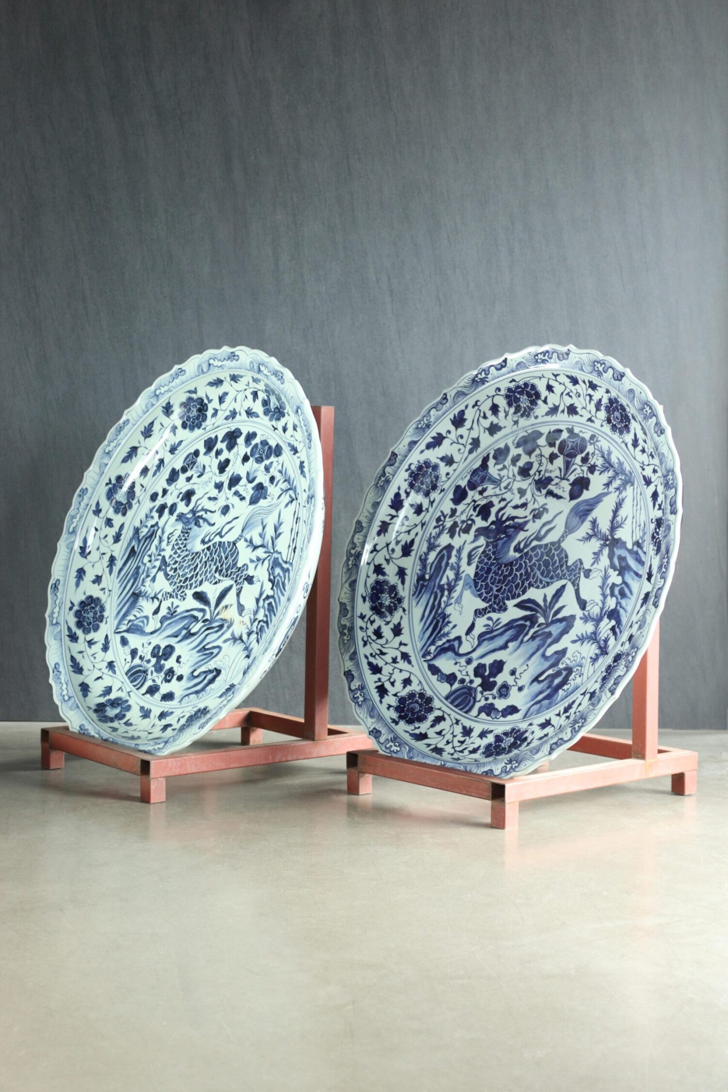 Büyük Porselen Çin Tabakları - Çift - Görsel 1