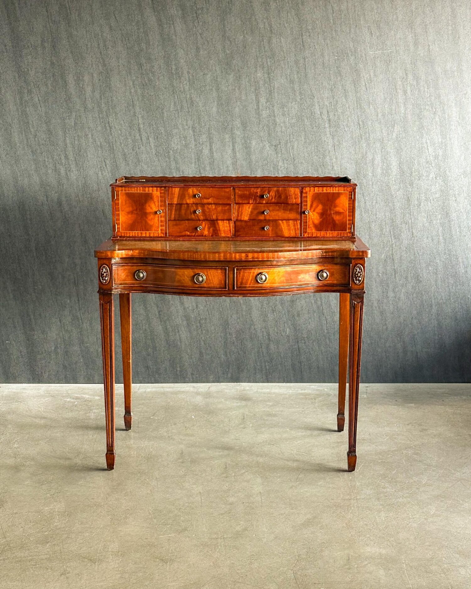 Sheraton Stili Yazı Masası - Görsel 1