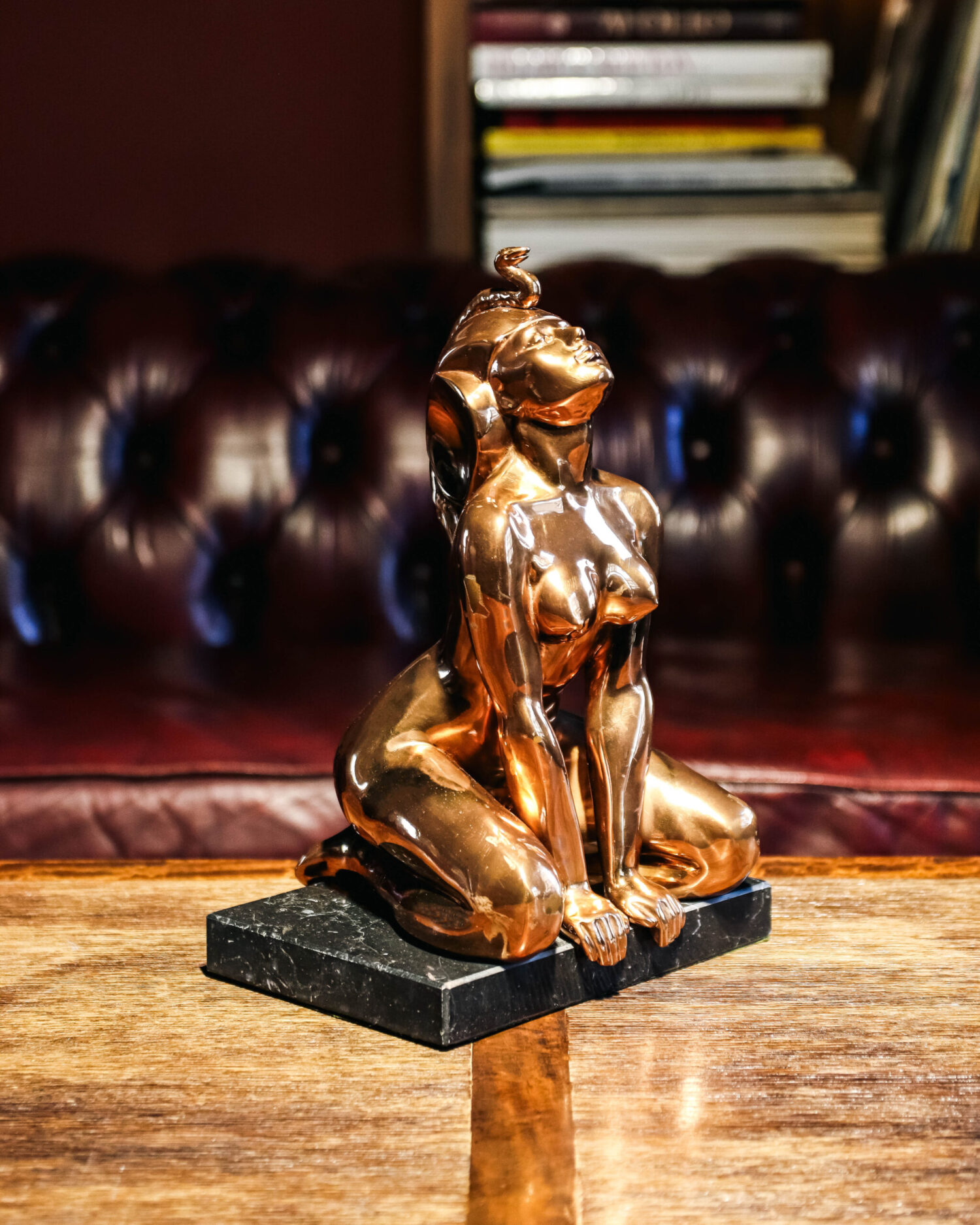 Bronz Diz Çökmüş Sfenks Heykeli - Görsel 2