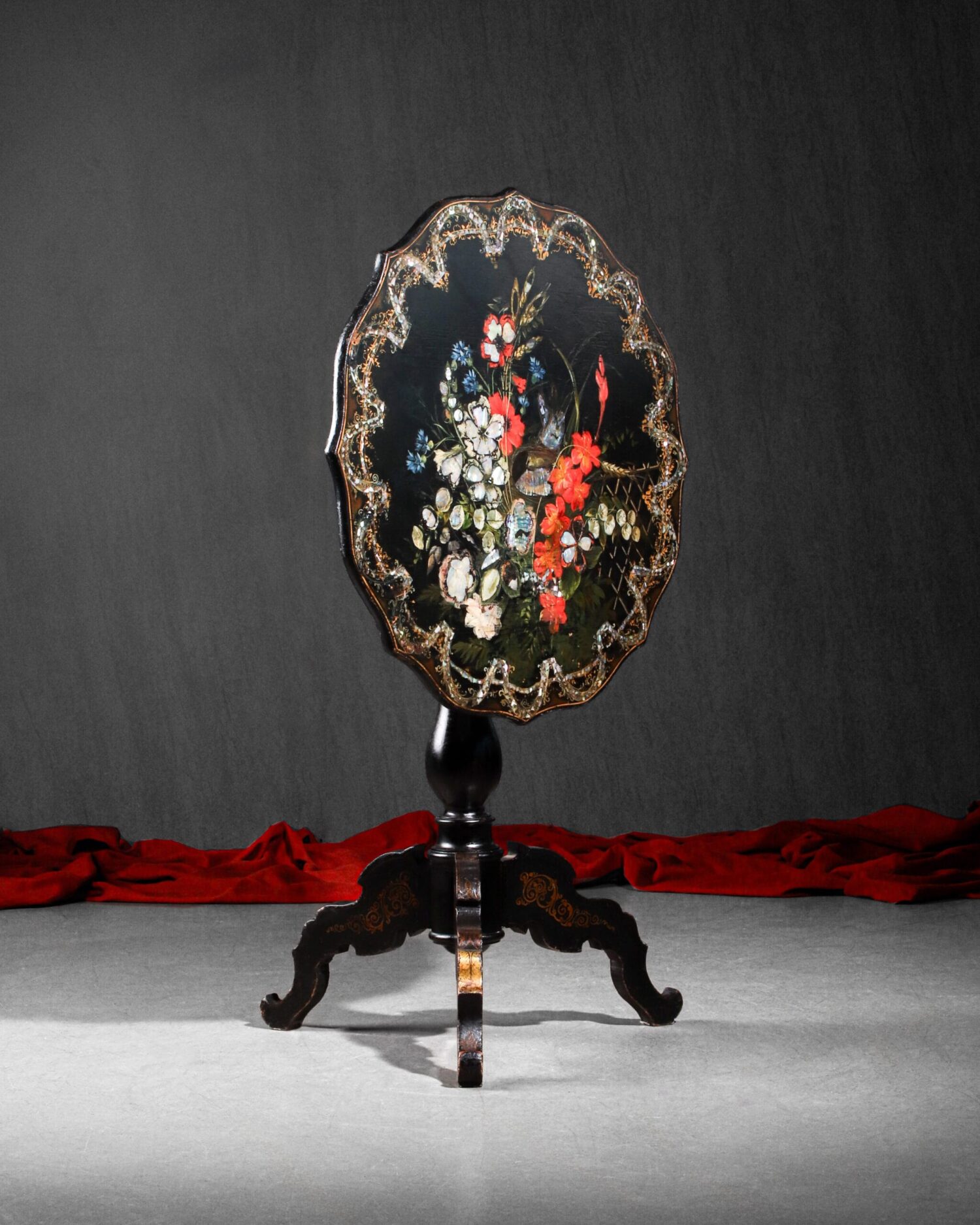 Burgauté - Sedefli Katlanan Masa - Görsel 1