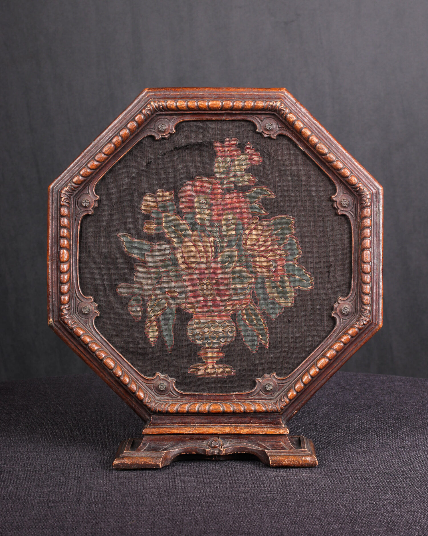 Goblenli Antika Hoparlör - Görsel 1