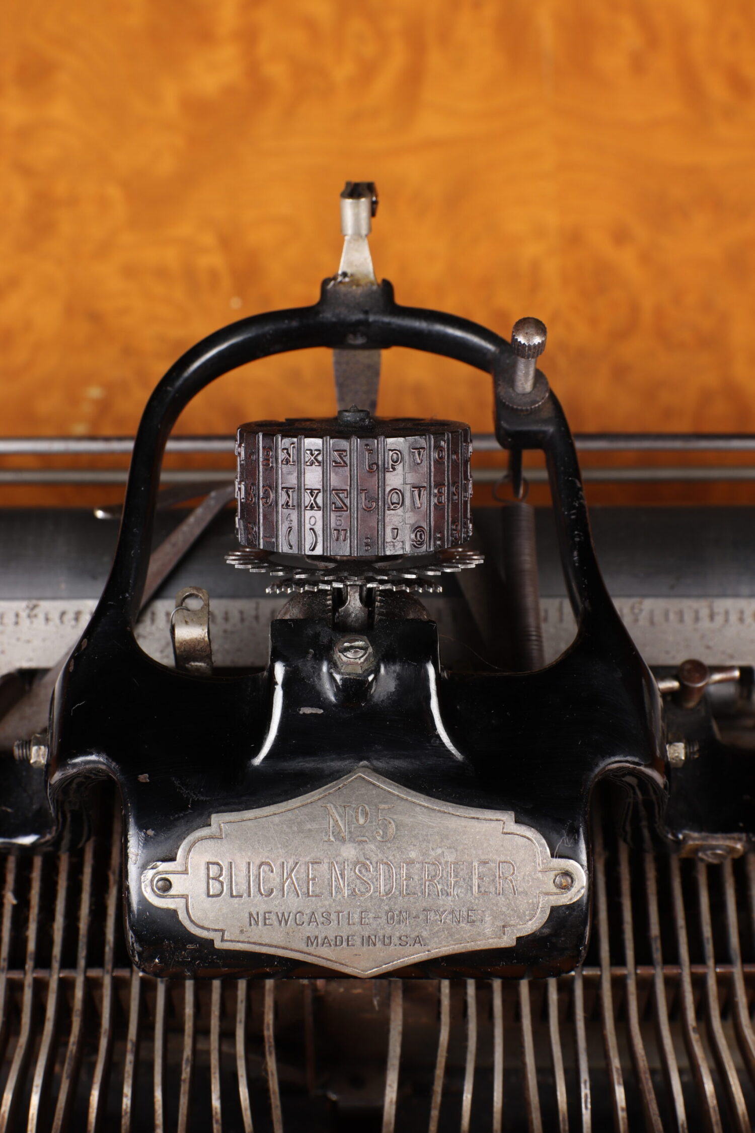 Orijinal Ahşap Kutusunda Antika Daktilo - Blickensderfer N°5 - Görsel 2