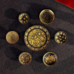 İspanyol Toledo Altın İşlemeli Tabaklar ve İki Vazo