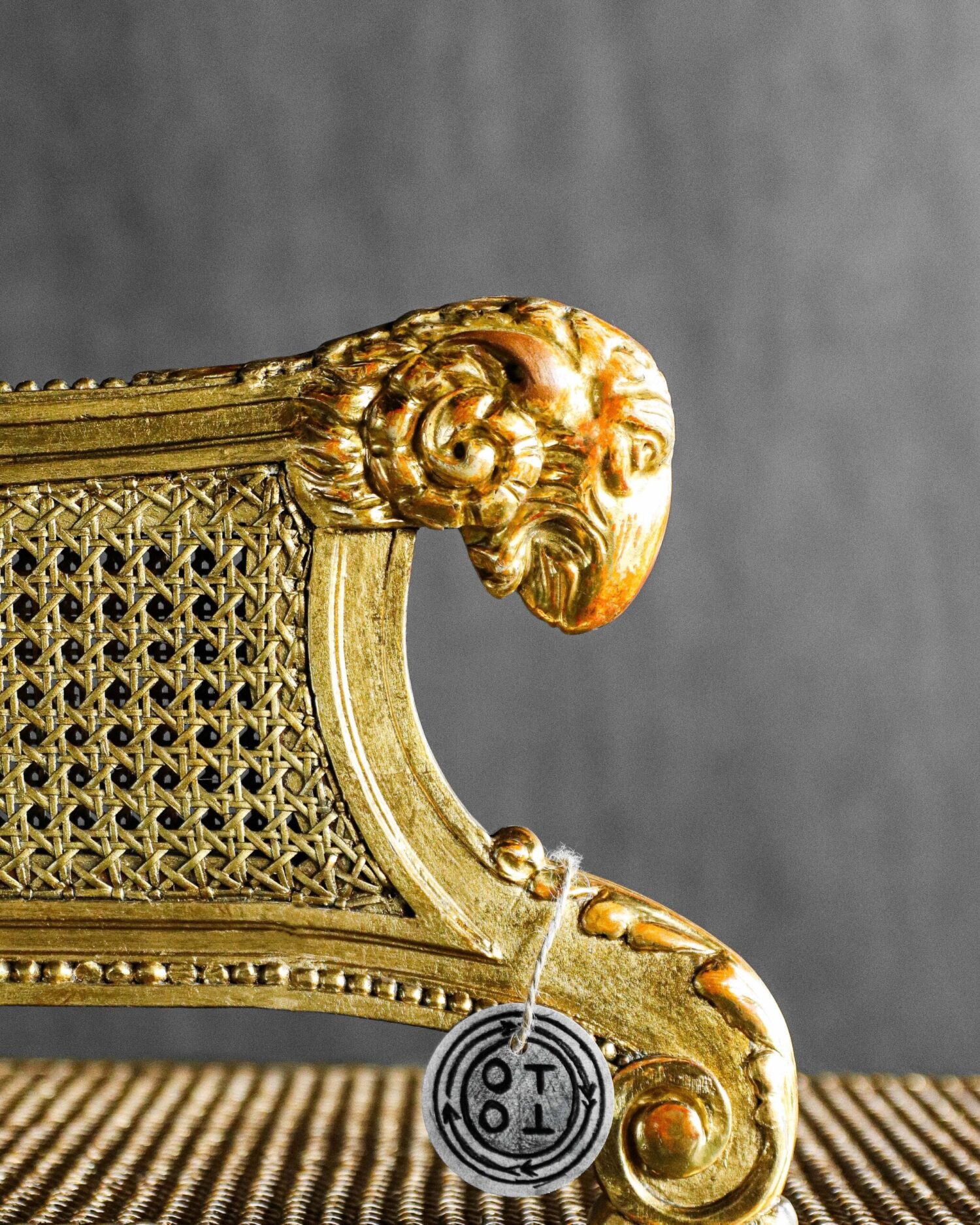 Altın Yaldızlı Banket - Görsel 5