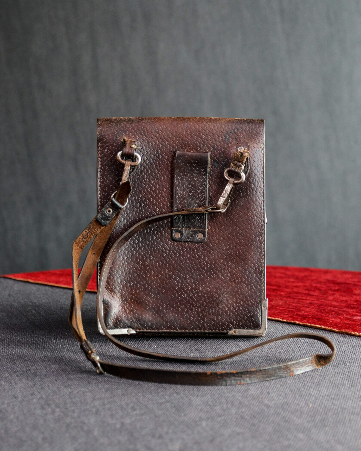 Antika Deri Harita Çantası - Görsel 4