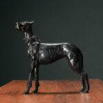 Bronz Köpek Figürü