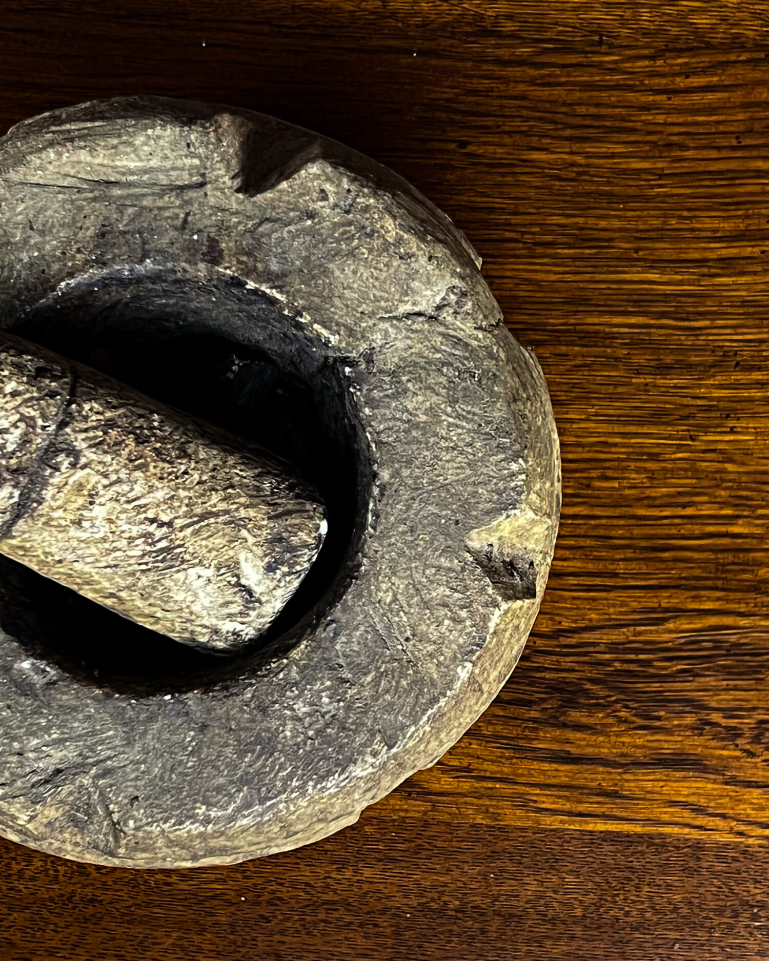 Taştan Oyma Antika Havan - Görsel 2