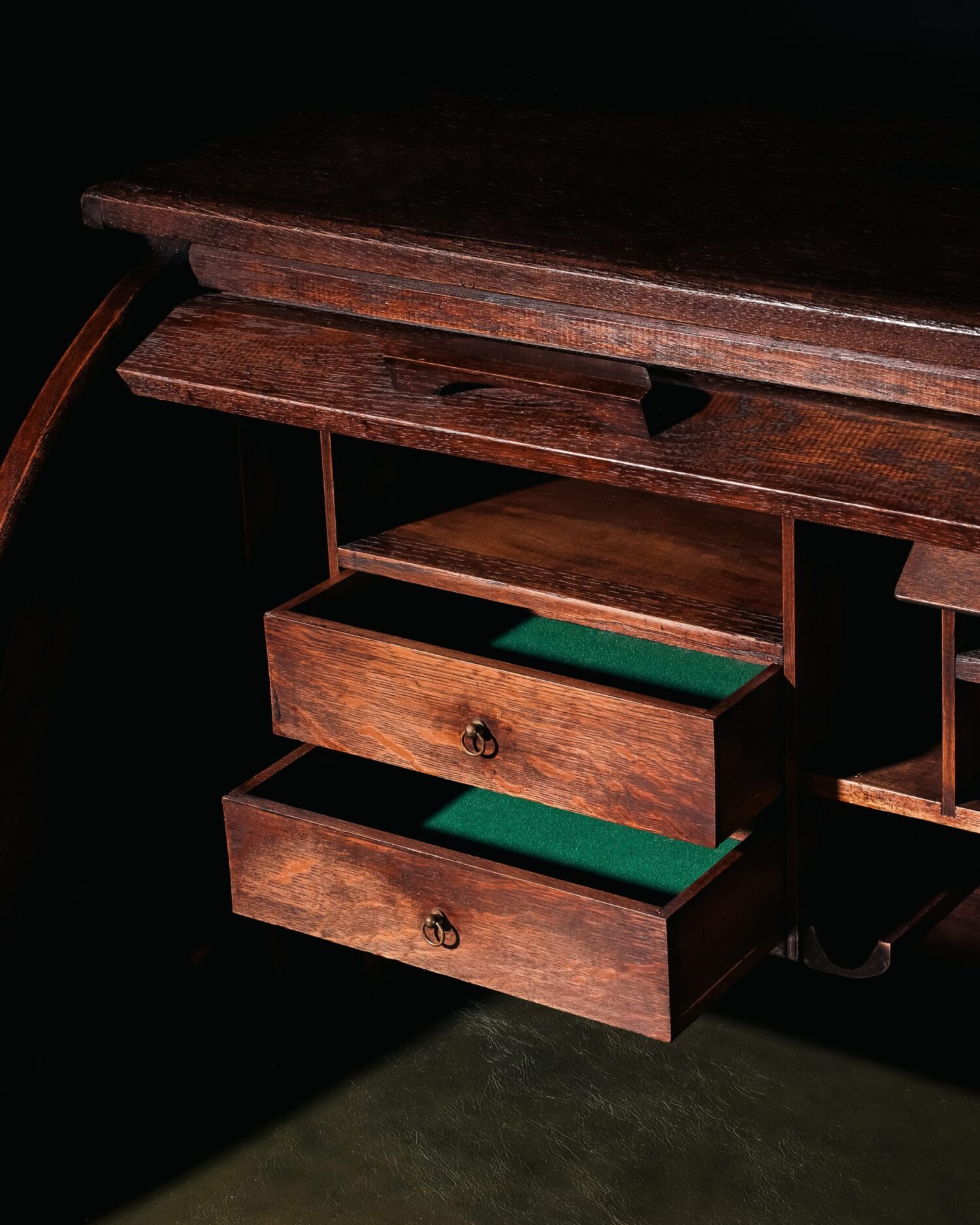 IMG_2721-scaled-1.jpg Storlu Çalışma Masası - Görsel 4