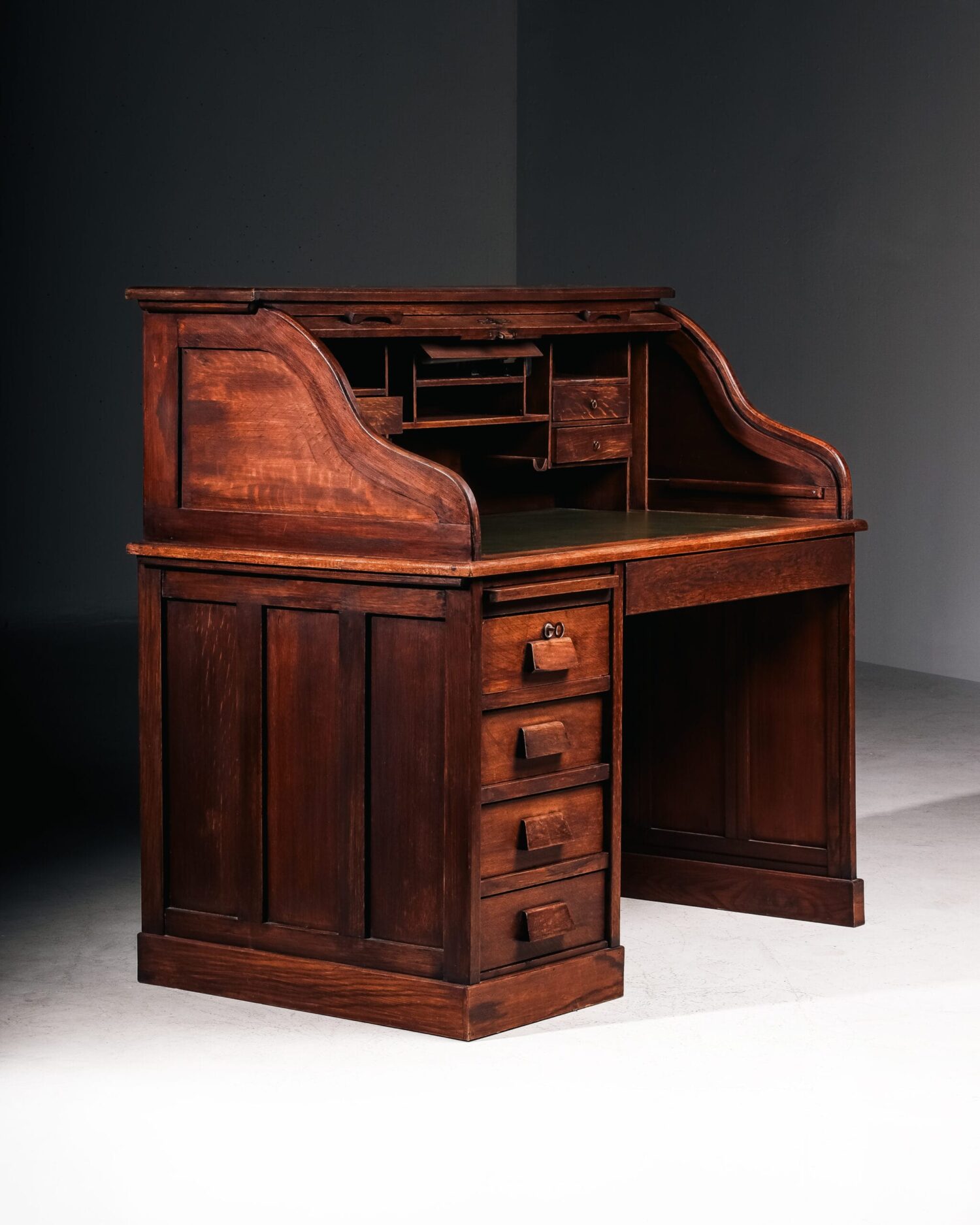 IMG_2727-scaled-1.jpg Storlu Çalışma Masası - Görsel 1