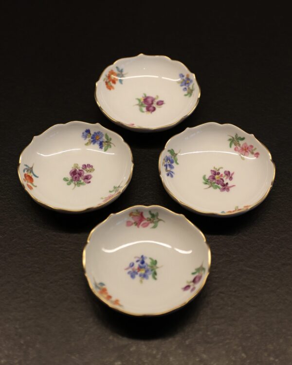 Meissen Porselen Tabaklar & Şekerlik - Kod 3736