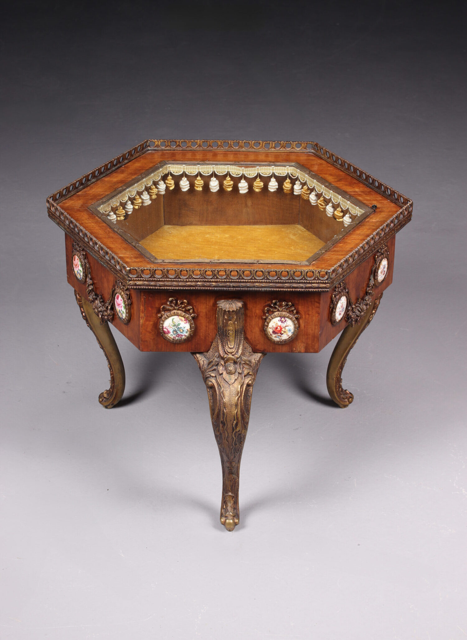 Antika, Fransız, Gül Ağacı & Porselen Teşhir Sehpası - Görsel 1