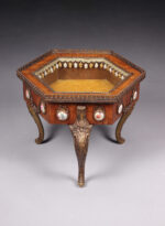 Antika, Fransız, Gül Ağacı & Porselen Teşhir Sehpası