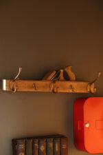 Antika Marangoz Rendesinden Dönüştürülmüş Pirinç Kancalı Askı - İngiltere