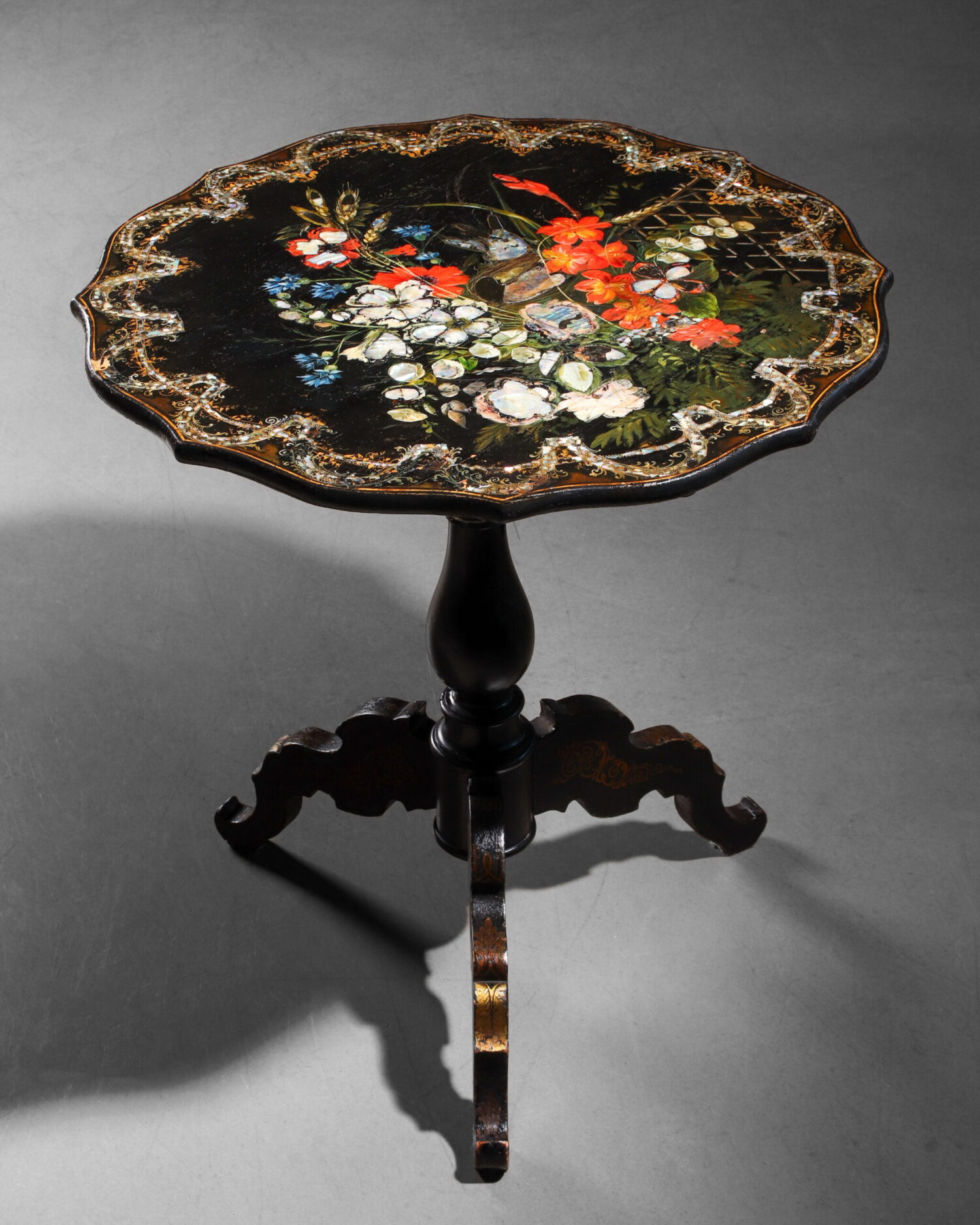 Burgauté - Sedefli Katlanan Masa - Görsel 3