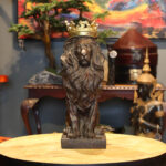 Ahşap Aslan Heykeli