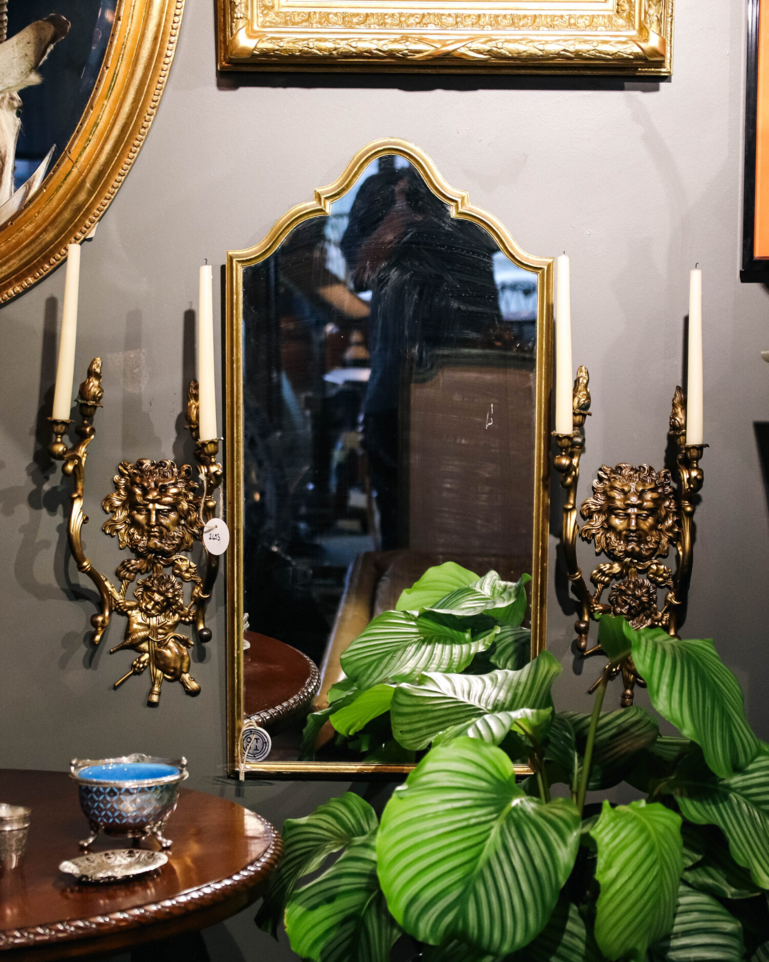 Aslan Figürlü Pirinç Şamdan - Tek - Görsel 1