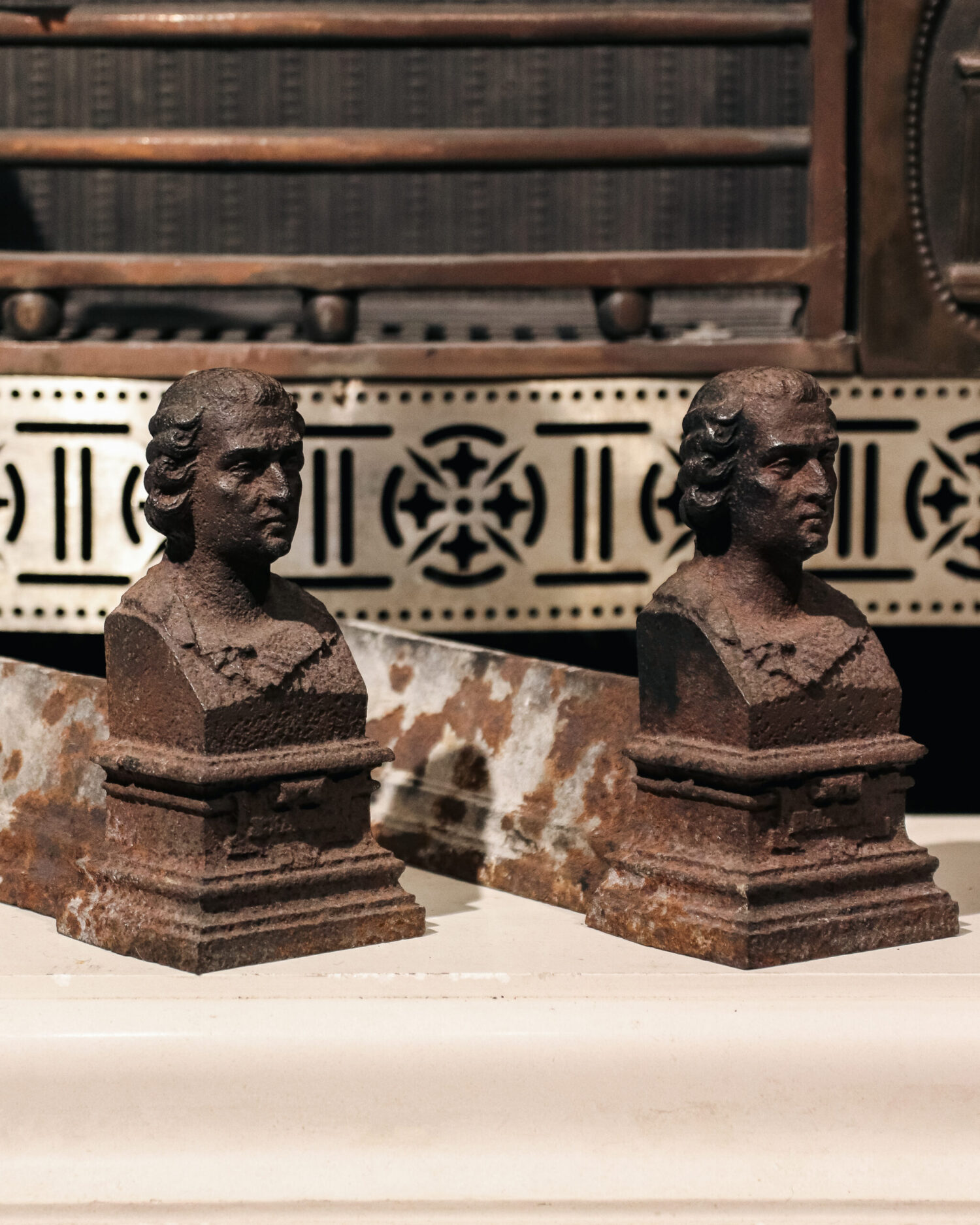 Döküm Demir Andiron - Şömine Sehpası - Görsel 2