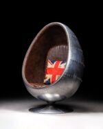 Ovalia Egg Chair
