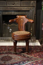 Hazeranlı Çin Koltuk