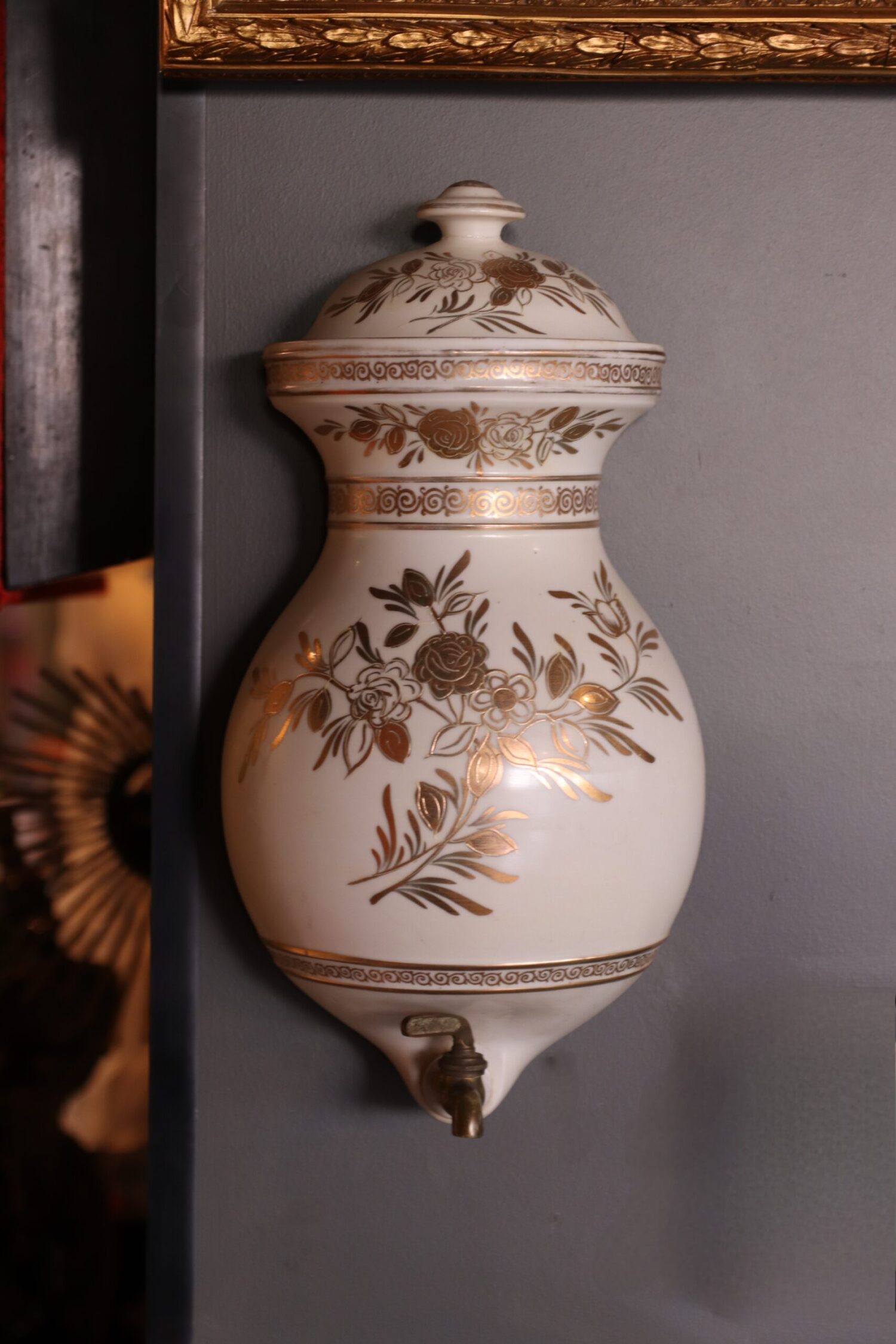 Porselen Duvar Çeşmesi - Görsel 2