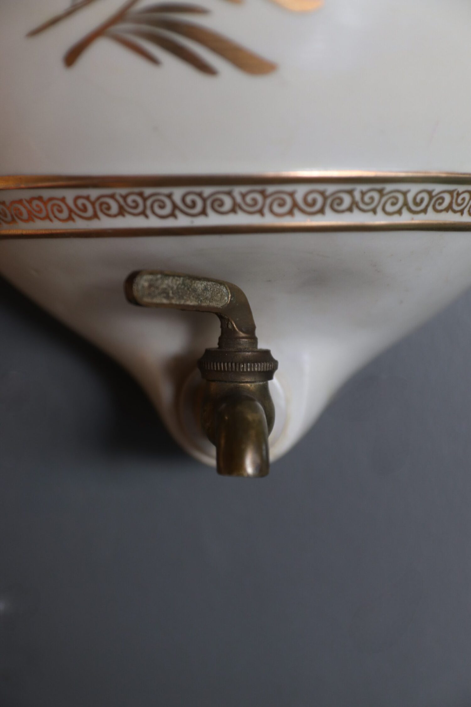 Porselen Duvar Çeşmesi - Görsel 3