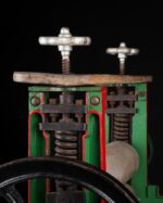 Victorian Çamaşır Mengenesi - Görsel 3