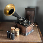 Antika Edison Fonograf - Görsel 2