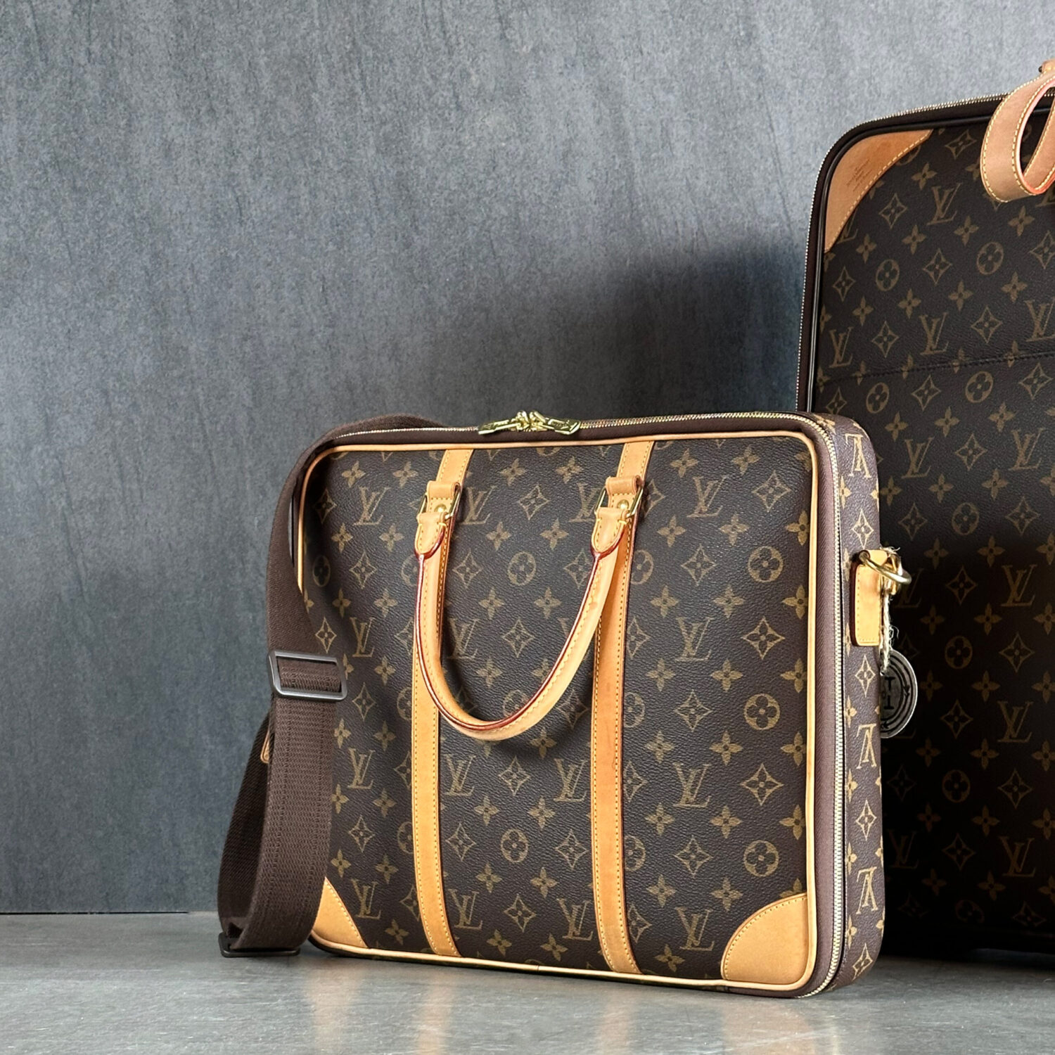 Louis Vuitton Valiz & Evrak Çantası - Görsel 4