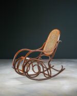 Thonet Sallanan Koltuk