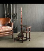 Kütüphane Merdiveni