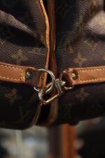 Louis Vuitton Takım Elbise Çantası - Görsel 3