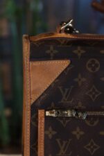 Louis Vuitton Takım Elbise Çantası - Görsel 4
