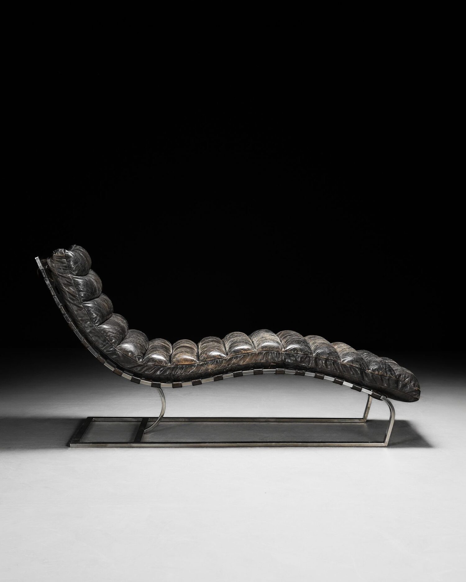 2025/09/1000218820.jpg Oviedo Chaise - Timothy Oulton - Görsel 3