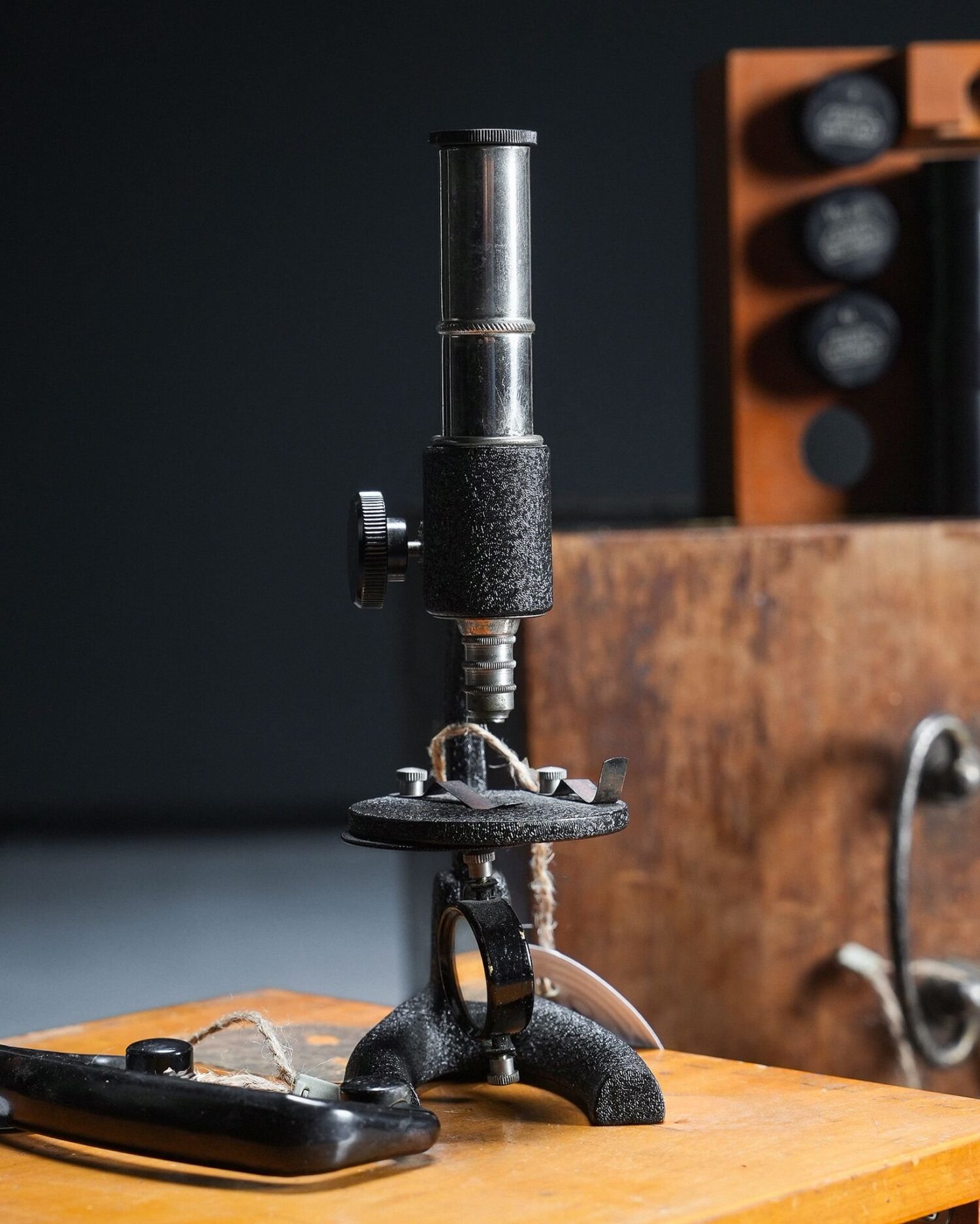 Antika Mikroskop Seti - Görsel 5