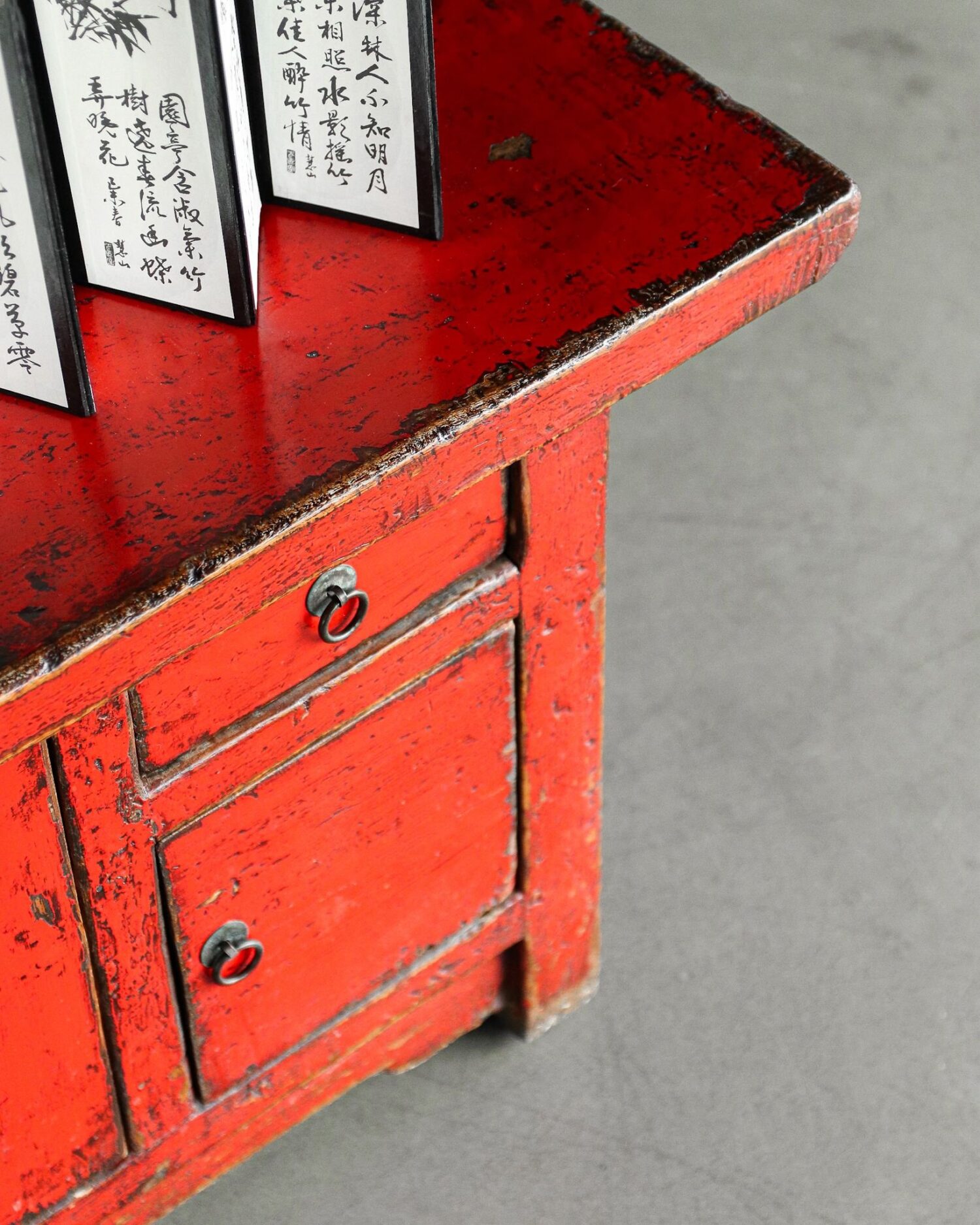 Kırmızı Çin Dolabı - Görsel 6