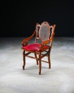 Hazeran Sırtlı Antika Koltuk