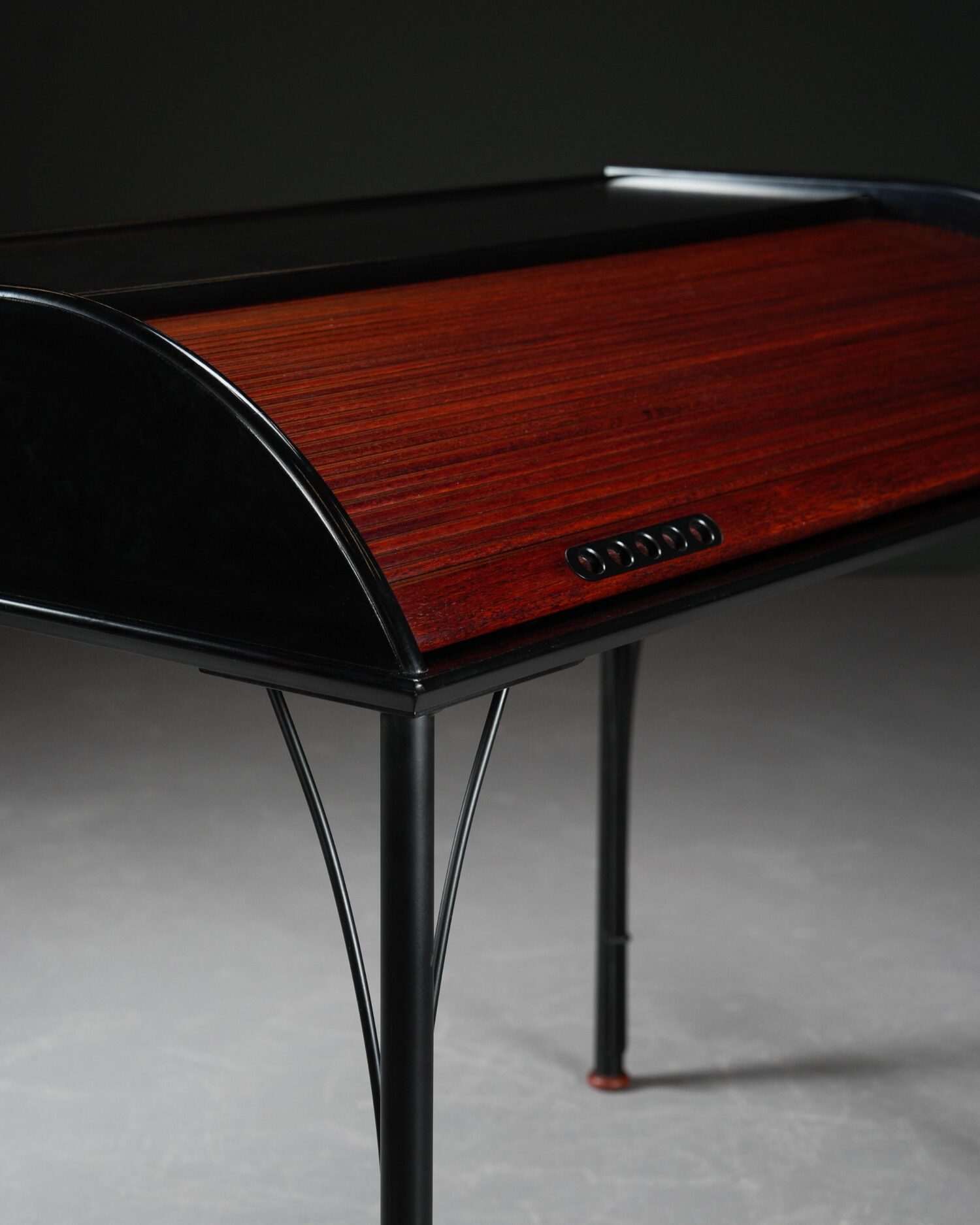 Ligne Roset Sekreter Masa - Görsel 3