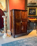 Theodore Alexander Bar Cabinet - Görsel 2