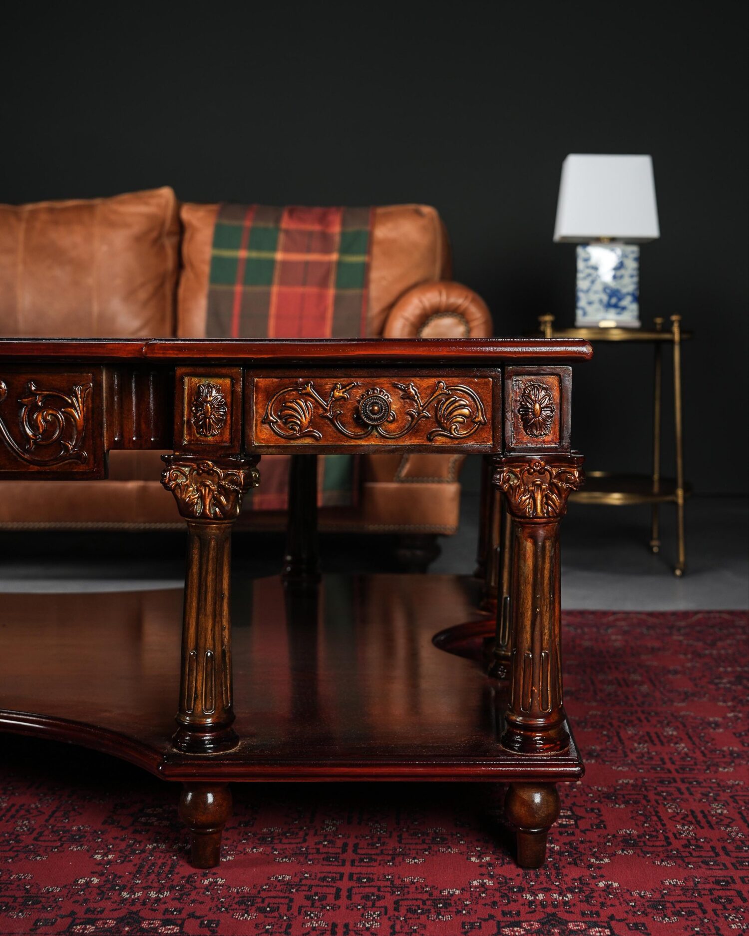 Theodore Alexander Orta Sehpa - Görsel 3