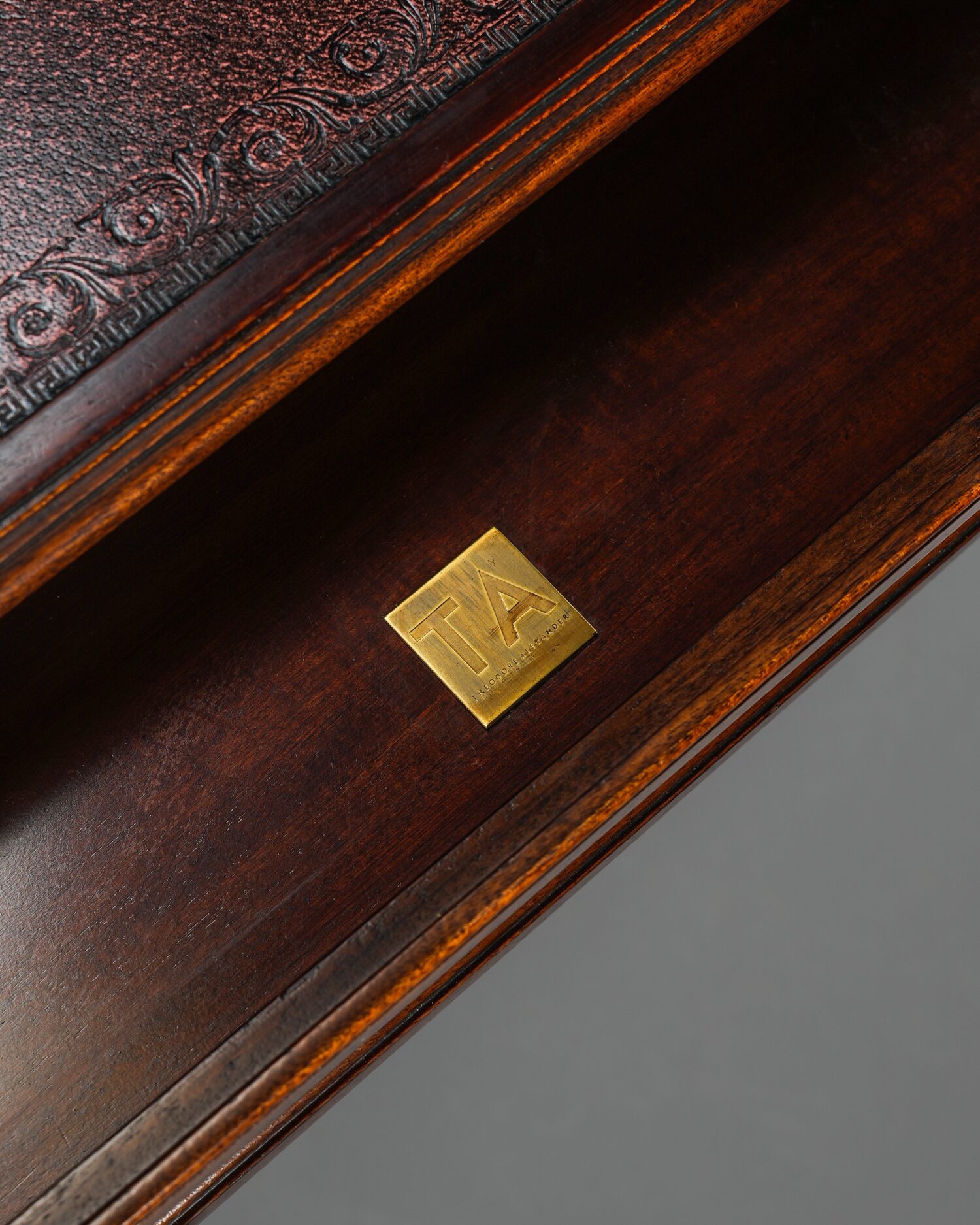 Theodore Alexander Yazı Masası - Görsel 5