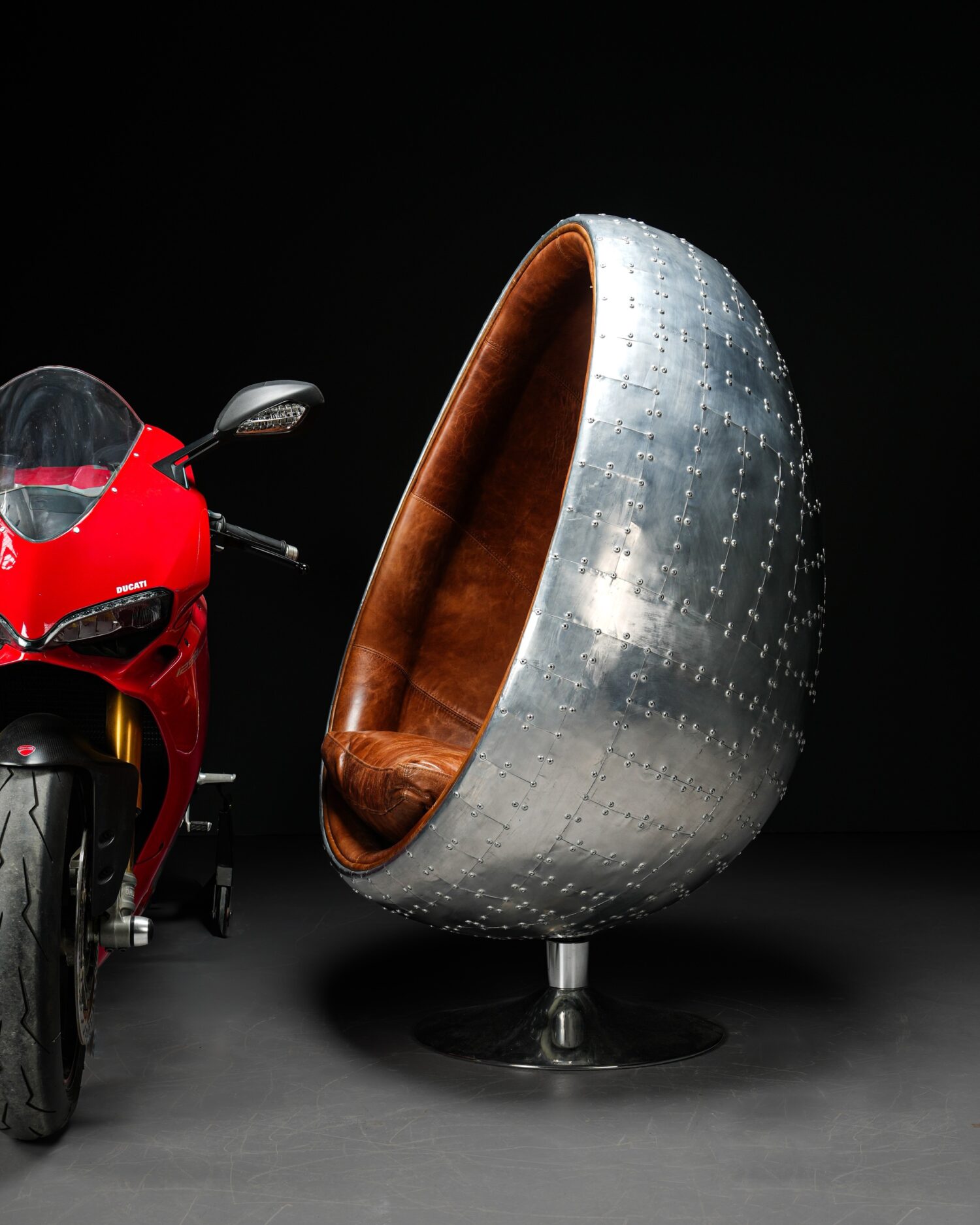 Ovalia Egg Chair - Görsel 1