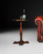 Yüksek Ahşap "Dutch" Sehpa