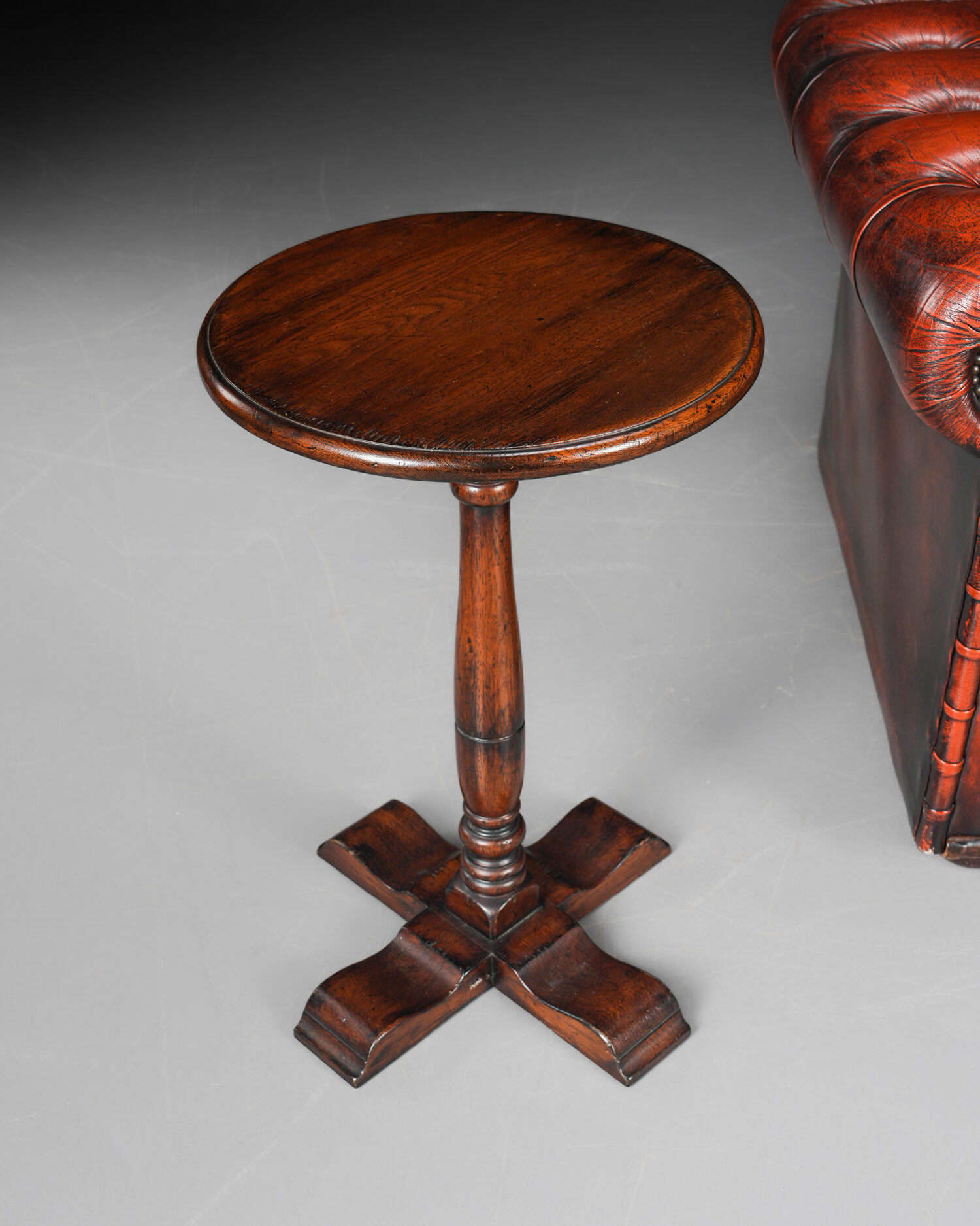 Yüksek Ahşap "Dutch" Sehpa - Görsel 2