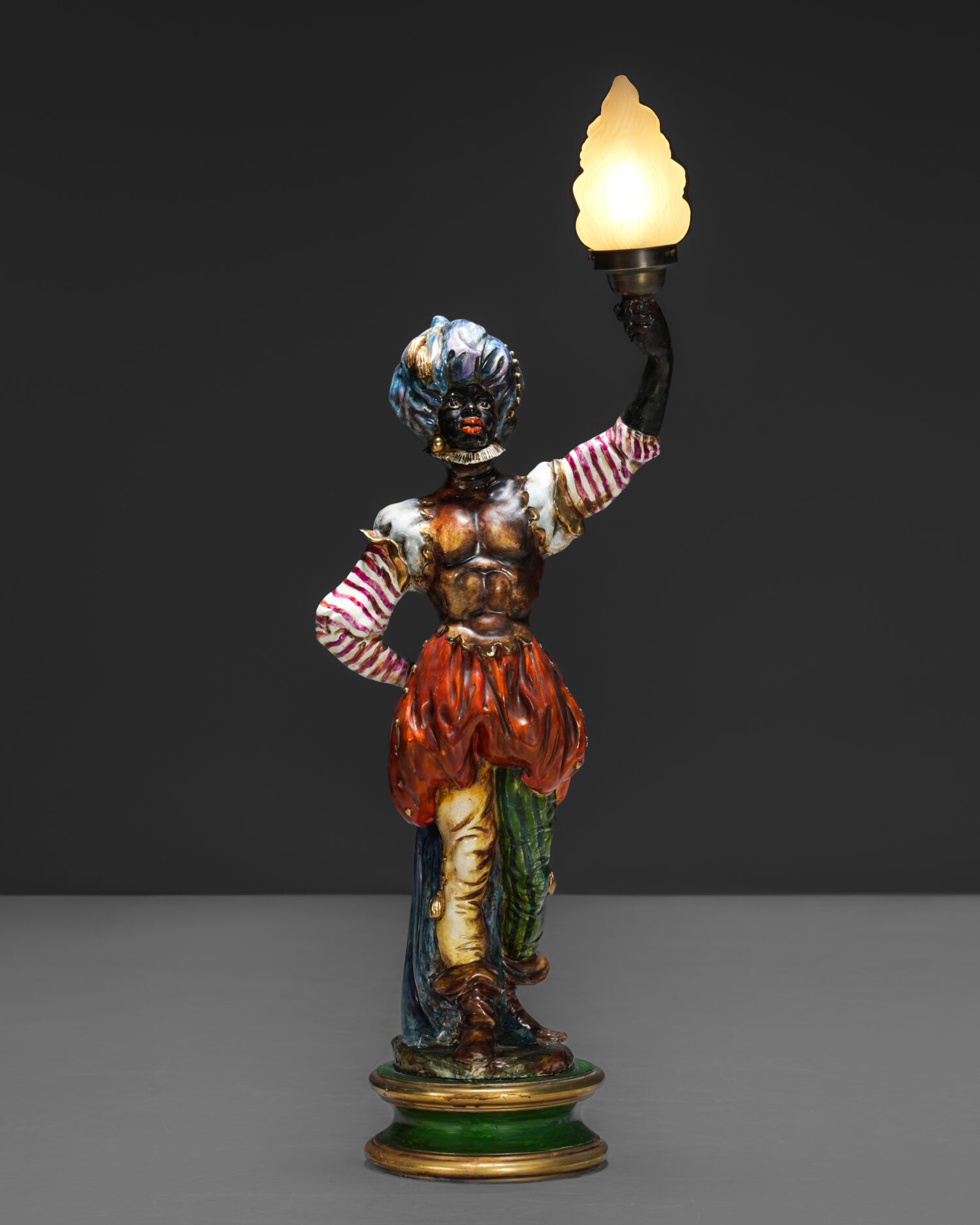 Blackamoor Lamba - Görsel 2