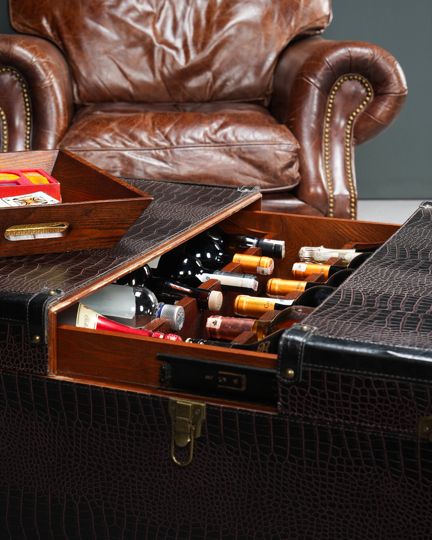 Globetrotter Sehpa-bar, Kare Design, Almanya. - Görsel 5