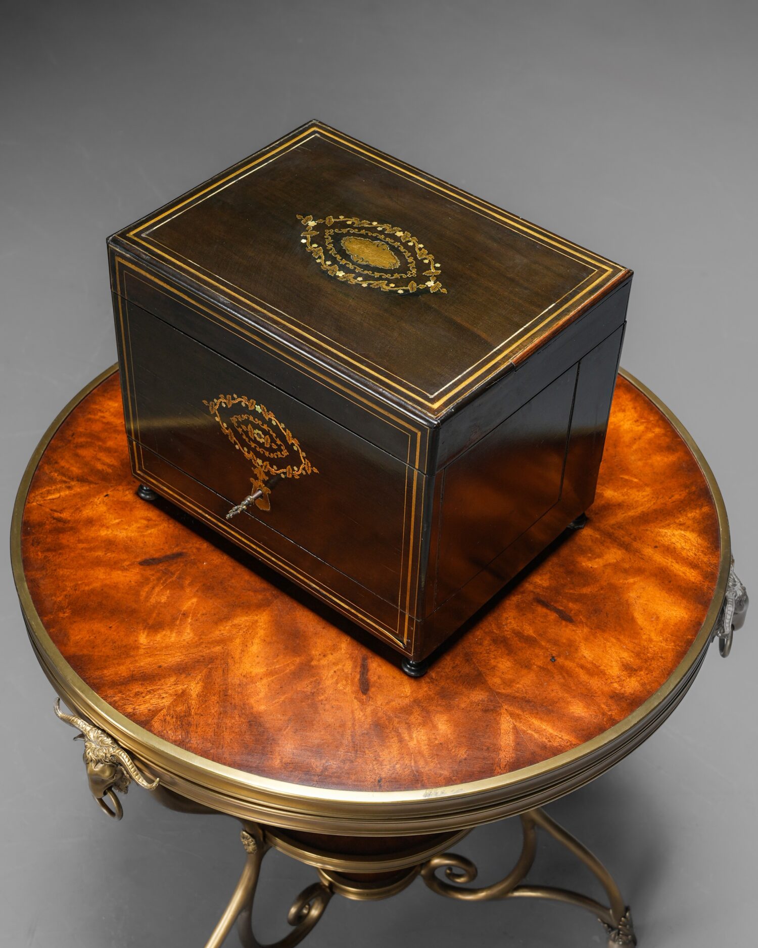 Antika Tantalus, Likör Seti, Fransa, 1900'ler - Görsel 5