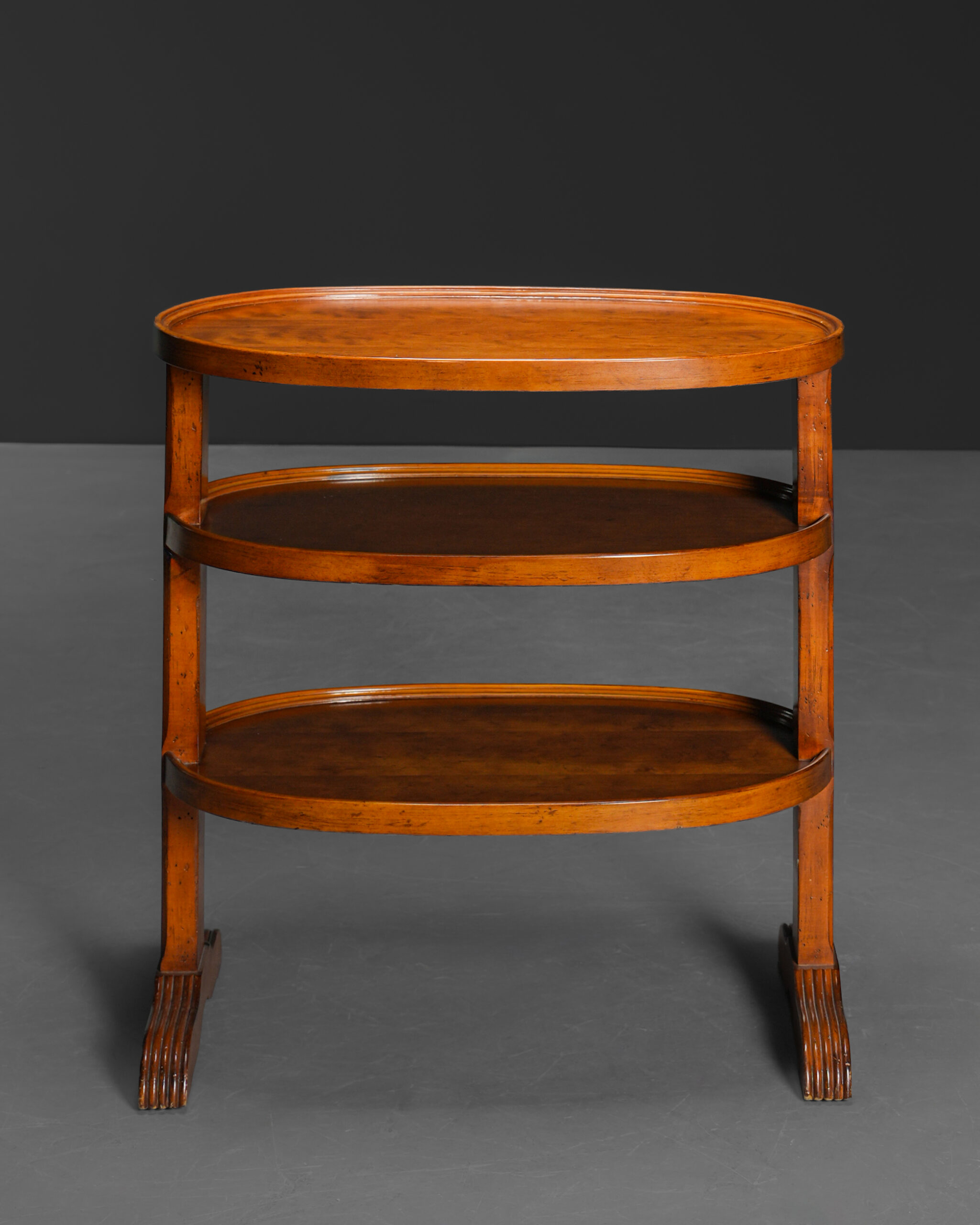 Üç Katlı Ahşap Sehpa