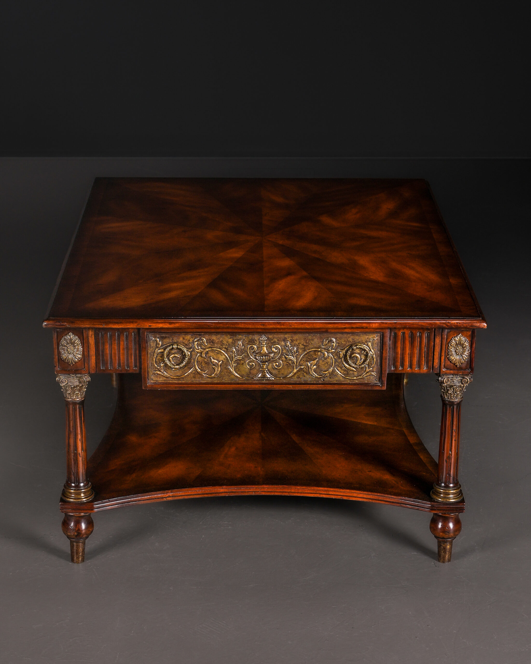 4496_1 Theodore Alexander Maun Orta Sehpa - Görsel 1