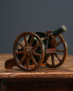 Courvoisier Cognac Top Arabası Şişe Standı | The Brandy of Napoleon